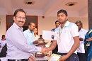 Indian Bank Manager, Kovalam distributing prizes to the winners.